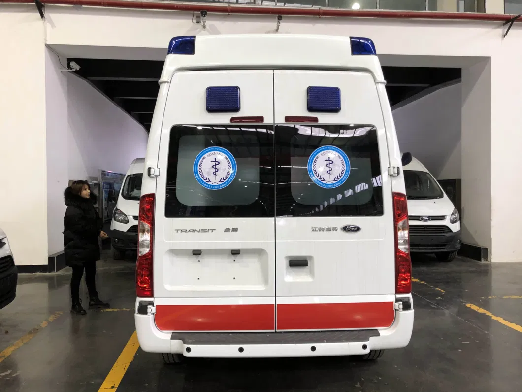 ICU-Type Gasoline Ford Transit Ambulance for Transportation Patient
